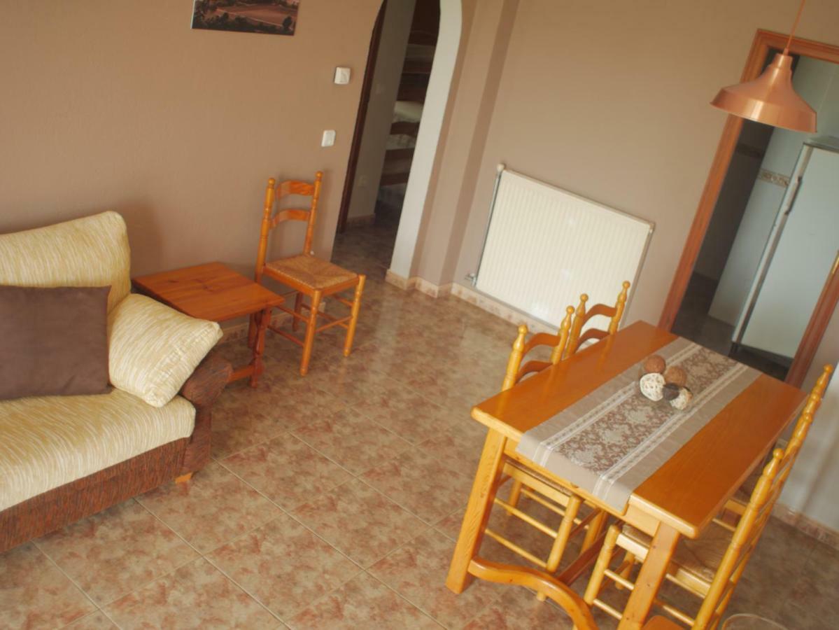 Apartamento Mas Puig Roig Llaviá Exterior foto